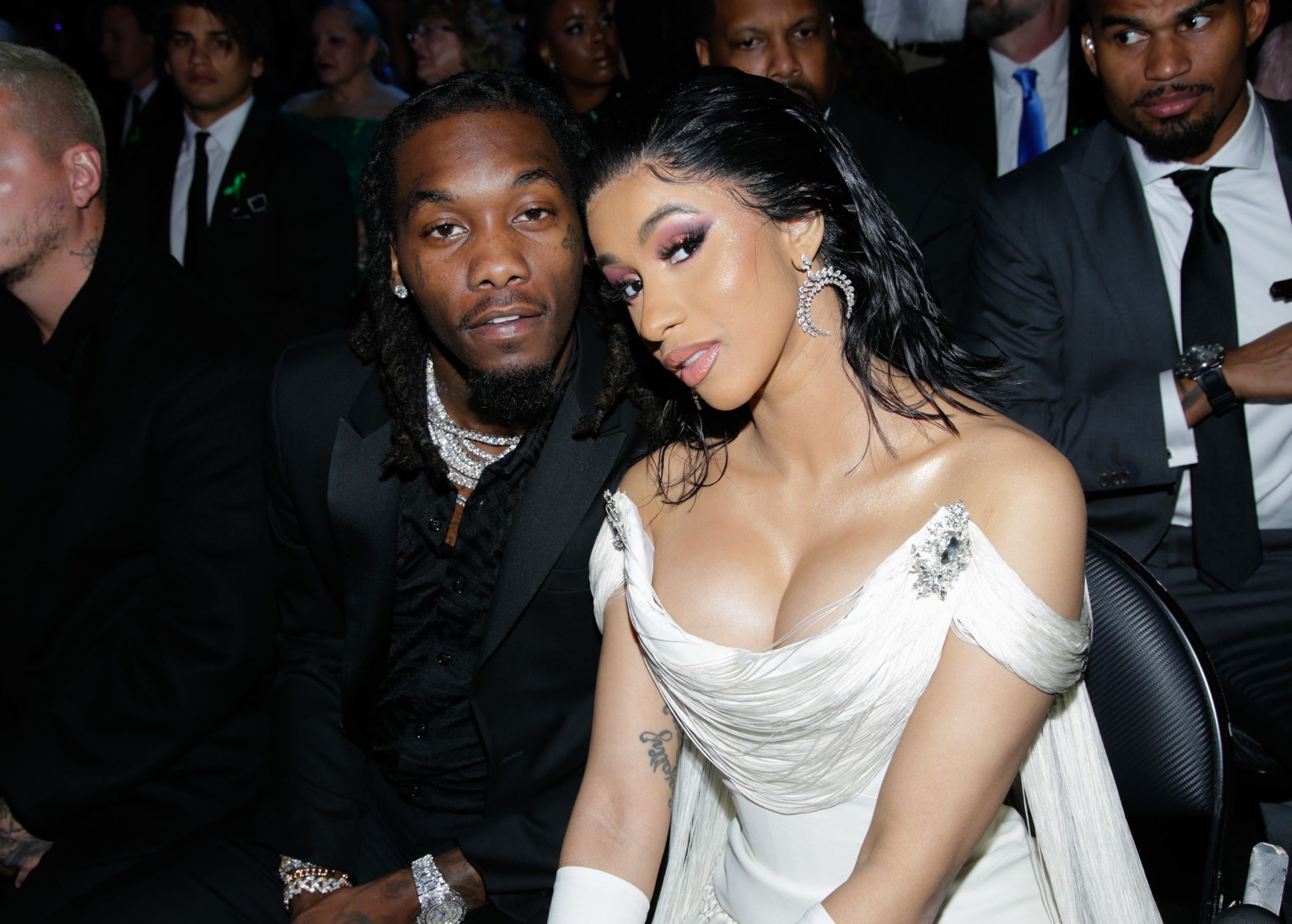 cardi-b-afirma-o-fim-do-casamento-com-offset-apos-seis-anos-nao-sabia-como-contar